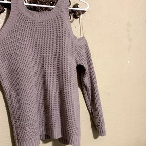 Charlotte Russe cut off shoulder sweater size LG
